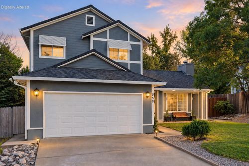 559 Brock Drive, Redding, CA, 96003 | Card Image