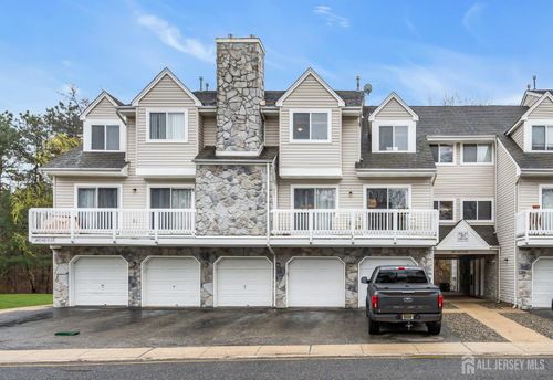 4107 Norma Pl, Toms River, NJ, 08755-1091 | Card Image