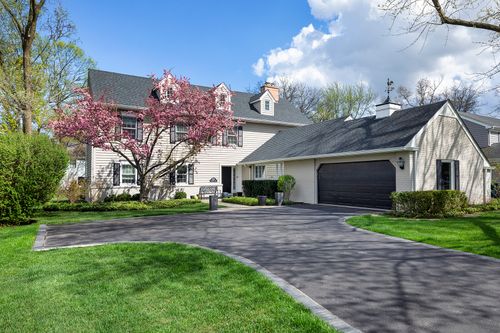 921 Woodbine Ln, Northbrook, IL, 60062-3440 | Card Image