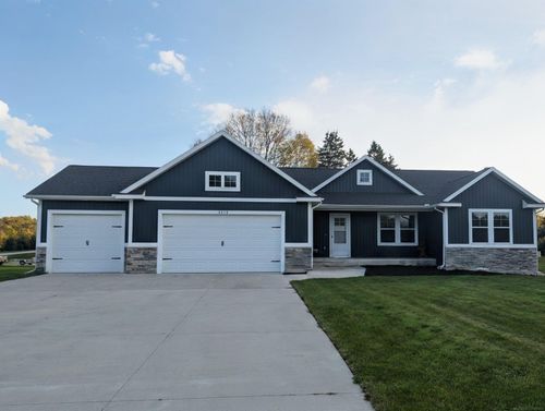 5418 Bauer Rd, Hudsonville, MI, 49426-8633 | Card Image