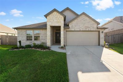 23712 Pagliano Court, House other with 4 bedrooms, 2 bathrooms and null parking in New Caney TX | Image 2