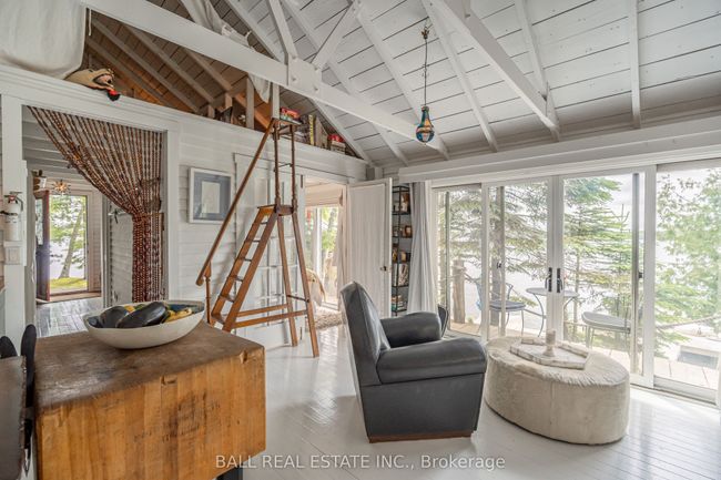 40 Fire Route 89 E, House other with 3 bedrooms, 1 bathrooms and 3 parking in Apsley ON | Image 18