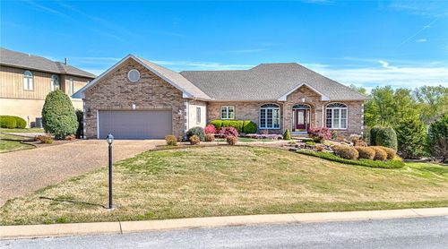 4 Clubhouse Pl, Bella Vista, AR, 72715-8100 | Card Image