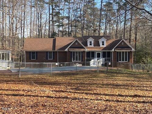 80 White Deer Ln, Henderson, NC, 27537-4617 | Card Image