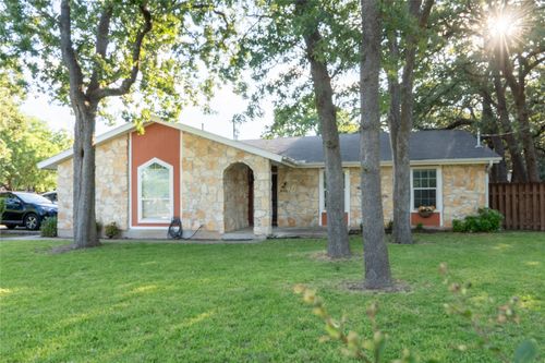 2107 Emerald Isle Dr, Leander, TX, 78641-2132 | Card Image