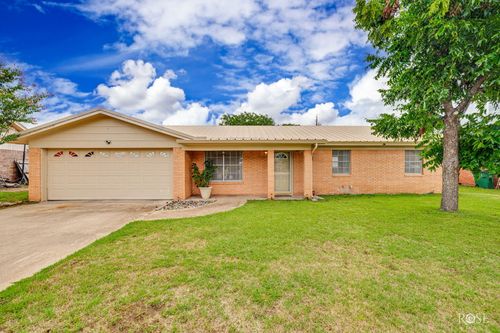 2726 Erline Dr, San Angelo, TX, 76901-1032 | Card Image