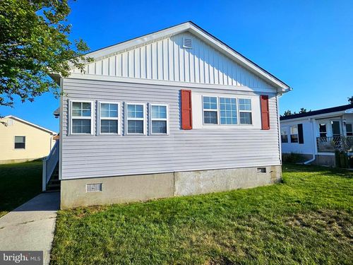 105 Assateague Ct, OCEAN CITY, MD, 21842-5898 | Card Image