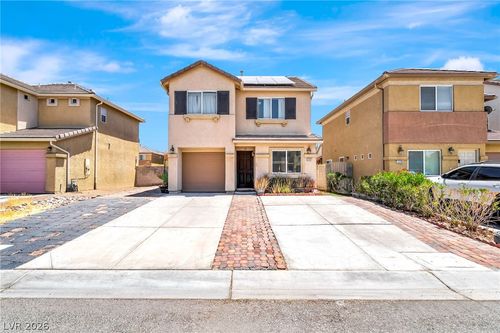 5292 Floralita St, Las Vegas, NV, 89122-7665 | Card Image