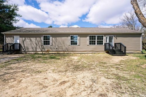 52773 County Road 29, Bristol, IN, 46507-9537 | Card Image