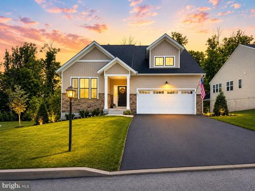 48 Heron Ln, COATESVILLE, PA, 19320-2043 | Card Image