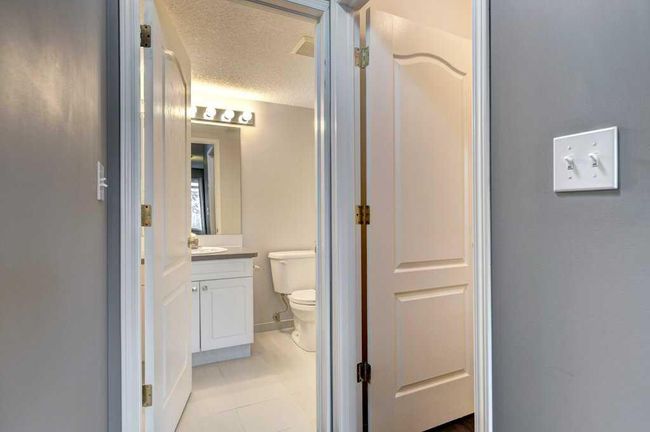 106 - 30 Sierra Morena Mews Sw, Condo with 2 bedrooms, 2 bathrooms and 1 parking in Calgary AB | Image 18