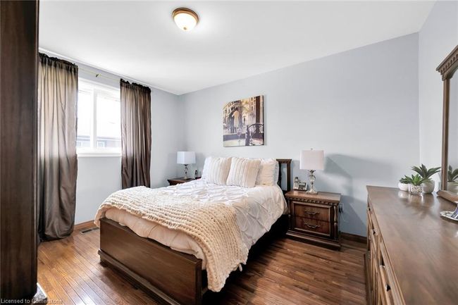 11 Algonquin Crt, House other with 3 bedrooms, 2 bathrooms and 3 parking in Hamilton ON | Image 16