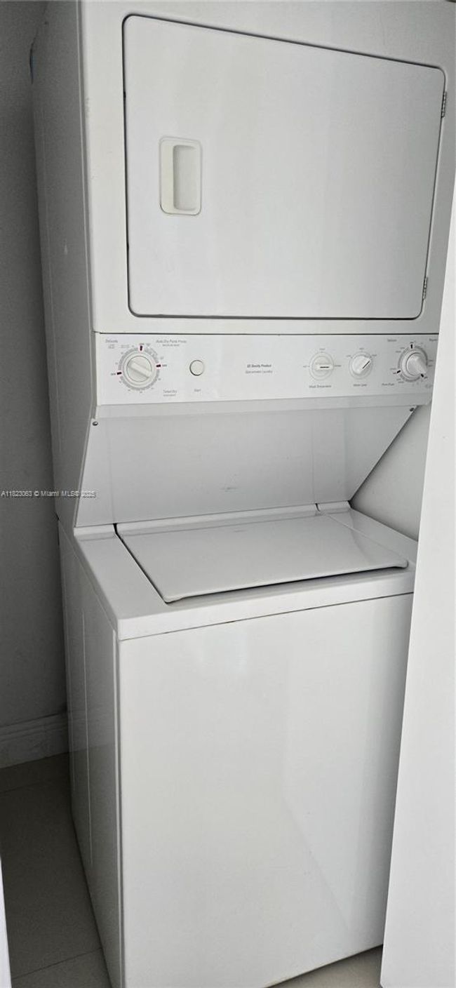 APT-3411 - 350 S Miami Ave, Condo with 1 bedrooms, 1 bathrooms and null parking in Miami FL | Image 7