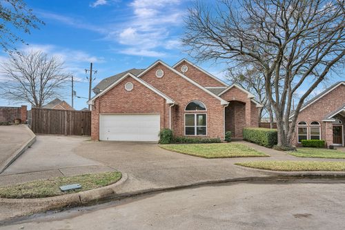 2400 Peach Blossom Court, Bedford, TX, 76021 | Card Image