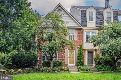 7124 Swansong Way, BETHESDA, MD, 20817-1270 | Card Image