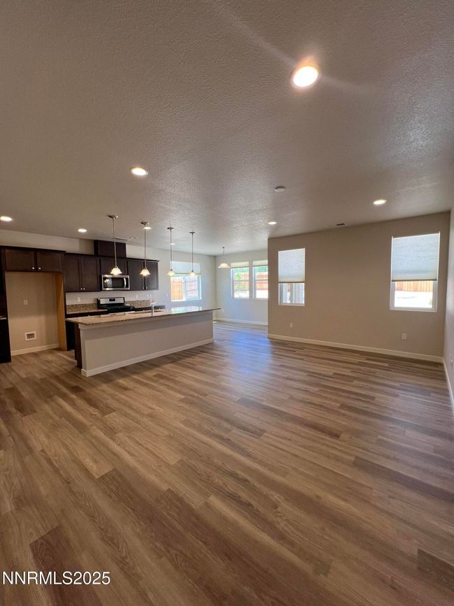 576 Country Hollow Dr, House other with 3 bedrooms, 2 bathrooms and 2 parking in Fernley NV | Image 7