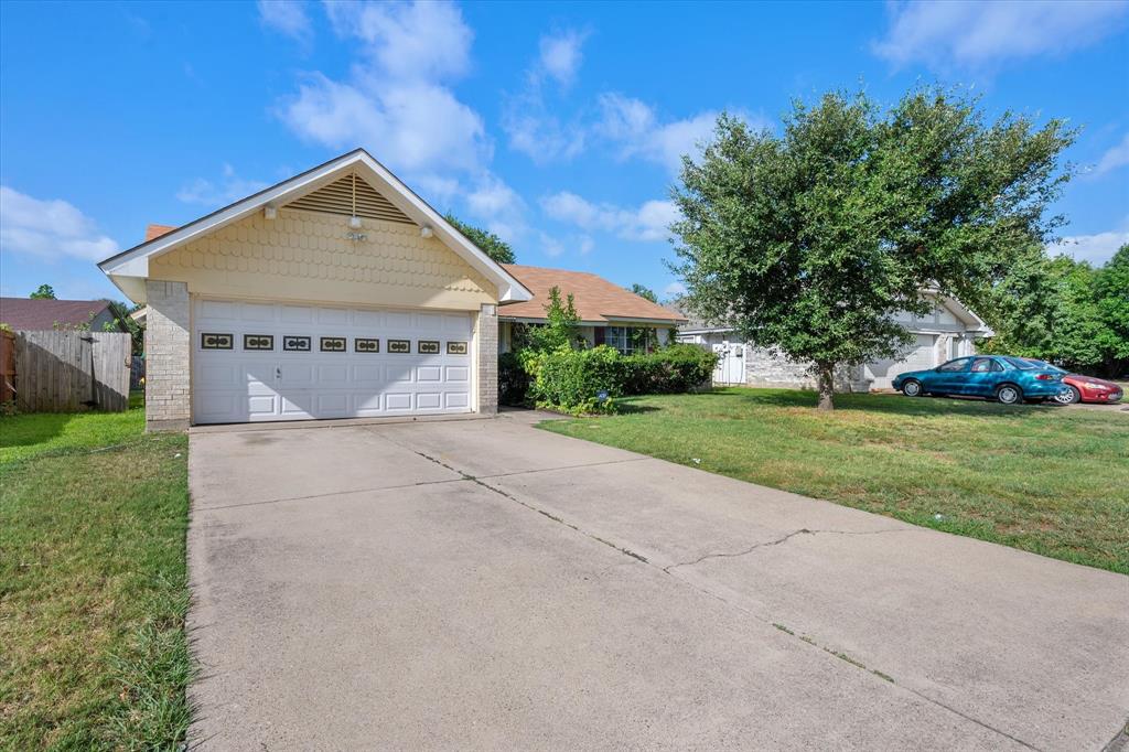 Sea Isle Dr, Irving, TX 75060