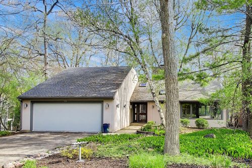 99 Saint Adrews Trl, Fontana, WI, 53125 | Card Image
