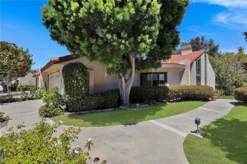 19544 Vasile Cir, Huntington Beach, CA, 92646-3155 | Card Image