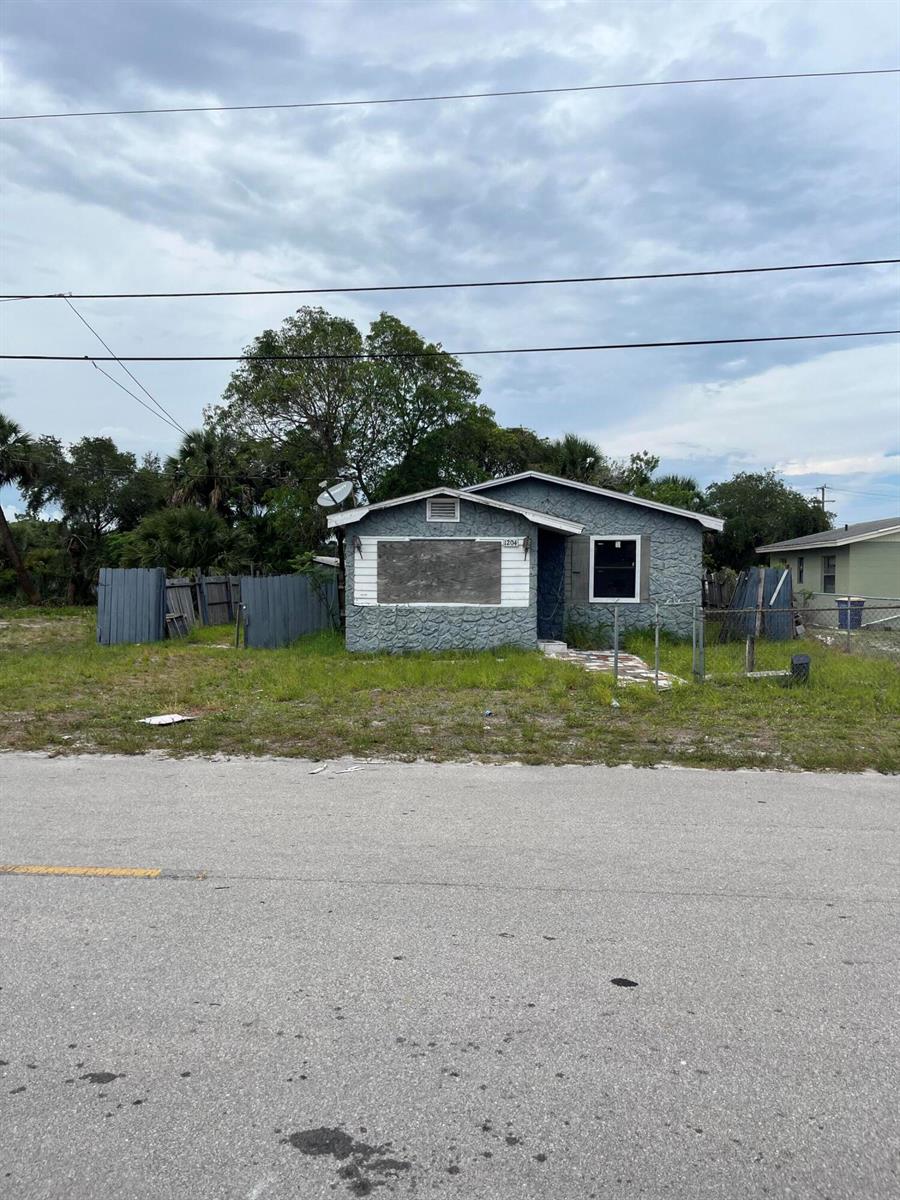 Residential in Fort Pierce 3