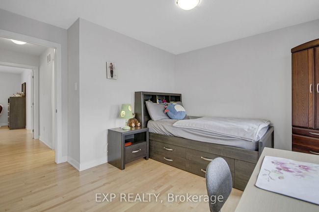 2021 Elevation Rd, House attached with 3 bedrooms, 3 bathrooms and 2 parking in Nepean ON | Image 36