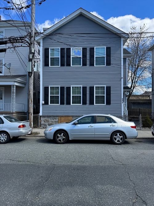 2-694 King Philip St, Fall River, MA, 02724-2124 | Card Image