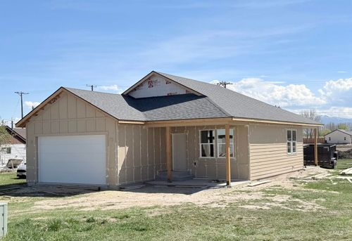 151 18th St, Heyburn, ID, 83336-9670 | Card Image