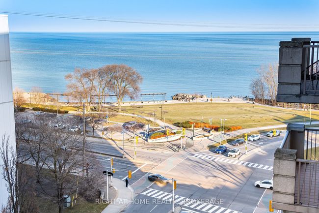 1106 - 442 Maple Ave, Condo with 3 bedrooms, 2 bathrooms and null parking in Burlington ON | Image 37