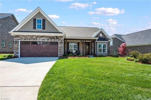 140 Castle Pond Dr, Winston-Salem, NC, 27107-9921 | Card Image