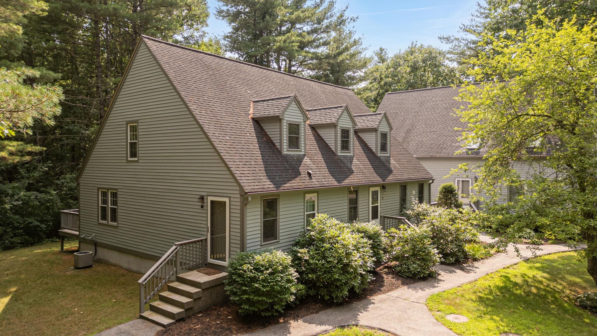 Glengarry Dr, Stratham, NH 03885