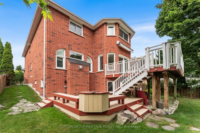 9 Mcneilage Crt, House other with 4 bedrooms, 5 bathrooms and 2 parking in Ajax ON | Image 36