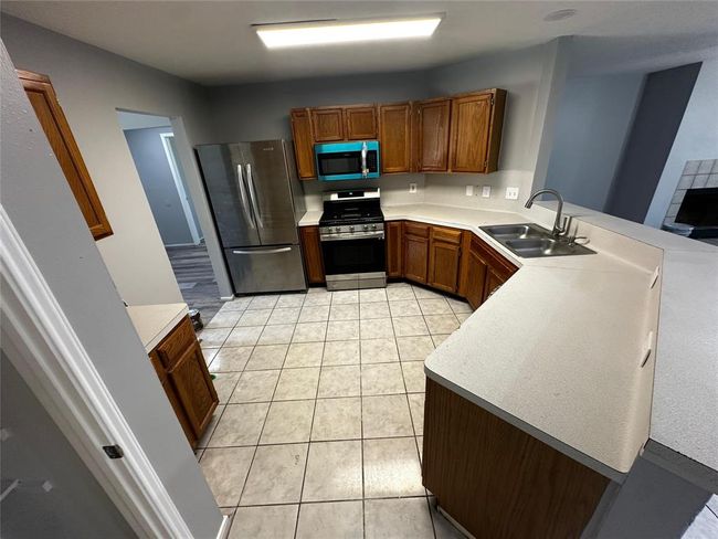 5830 Toddington Rd, House other with 4 bedrooms, 2 bathrooms and 2 parking in Humble TX | Image 11