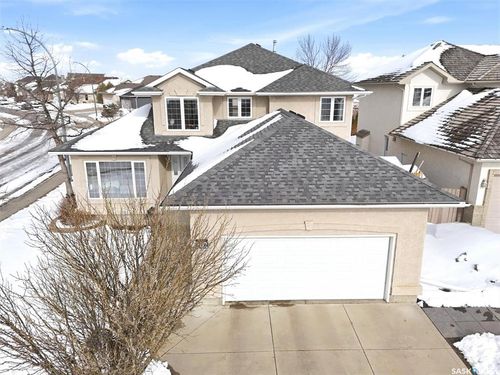 302 Brookhurst Terrace, Saskatoon, SK, S7V1G6 | Card Image