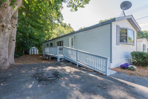 8 Patriot Cir, Plymouth, MA, 02360-2106 | Card Image