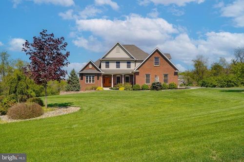 239 Abishire Way, CHAMBERSBURG, PA, 17201-8335 | Card Image