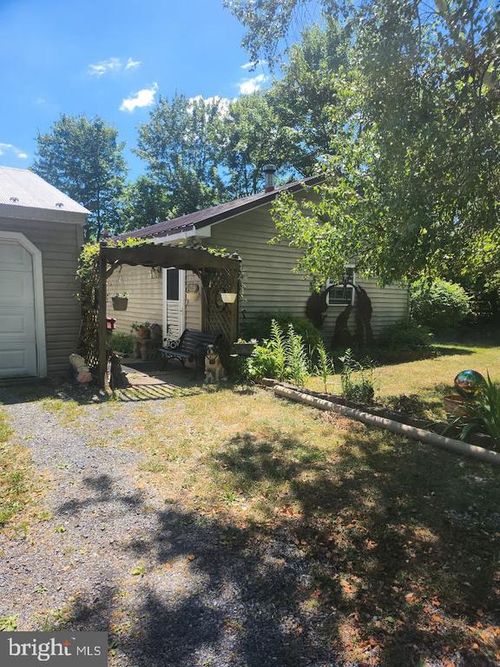 1164 Lincoln Hwy, SCHELLSBURG, PA, 15559-7505 | Card Image