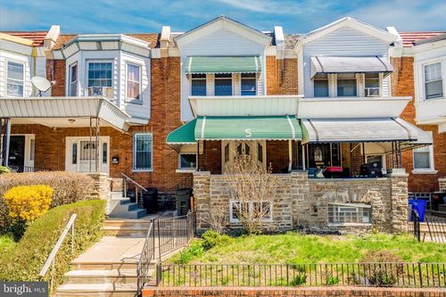 6825 N 18th St, PHILADELPHIA, PA, 19126-2605 | Card Image