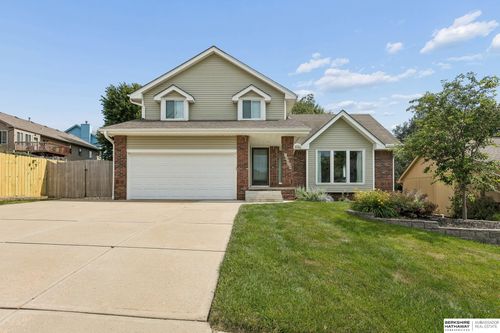 10409 Newport Ave, Omaha, NE, 68122-1063 | Card Image