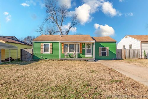 345 N Pine St, Dewey, OK, 74029-2220 | Card Image