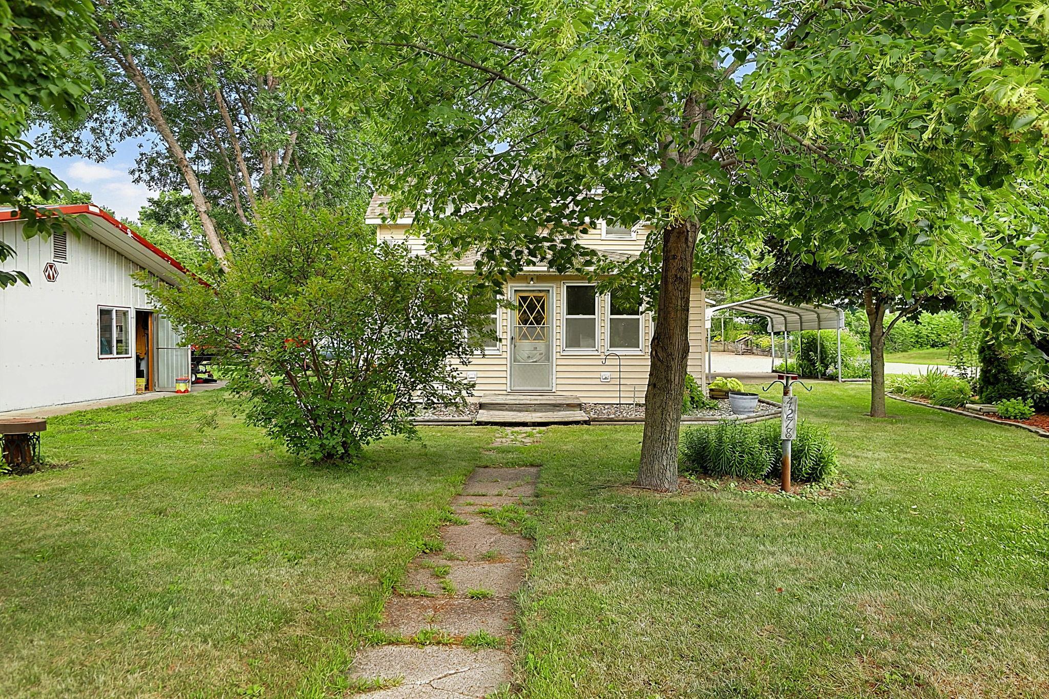 Residential in Maple Lake 3
