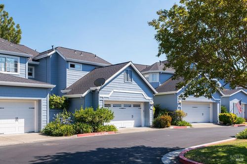 26 Mariners Cir, San Rafael, CA, 94903-5111 | Card Image