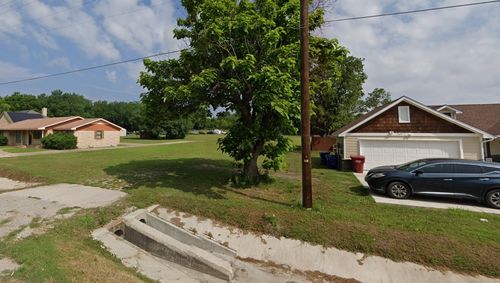 E Jefferson Fm-121 Street, Van Alstyne, TX, 75495 | Card Image