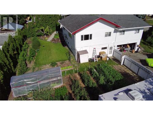 810 Scott St, Creston, BC, V0B1G4 | Card Image