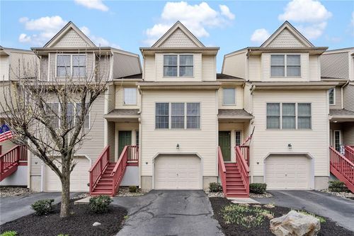 17-22 Winhaven Ct, Highland Falls, NY, 10928-1640 | Card Image