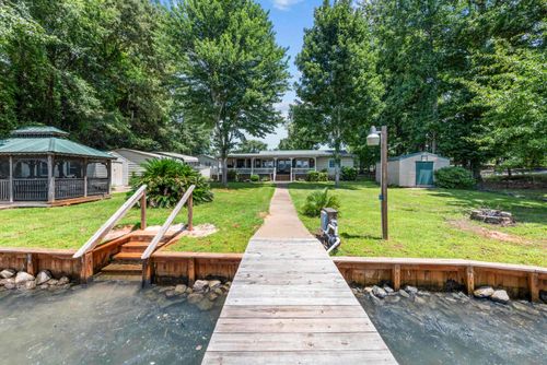 124 Bourbon Pt, Eatonton, GA, 31024-7517 | Card Image