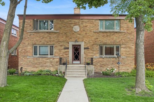 1-8021 Lake St, River Forest, IL, 60305-1693 | Card Image