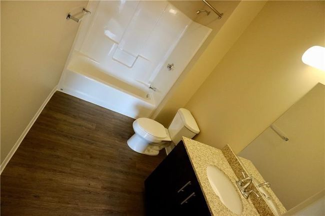 APT-404 - 1655 5 Th Ave, Condo with 1 bedrooms, 1 bathrooms and null parking in Pittsburgh PA | Image 18