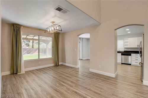 8308 Raphael Ct, Las Vegas, NV, 89129-2172 | Card Image