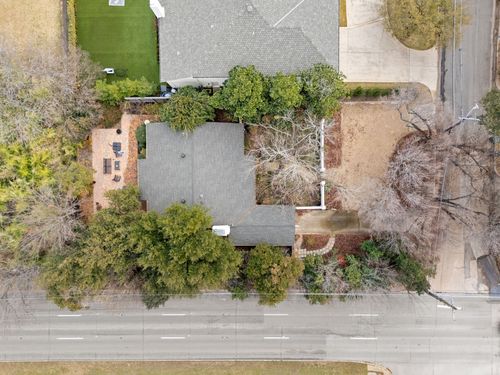5305 Nakoma Dr, Dallas, TX, 75209-5619 | Card Image