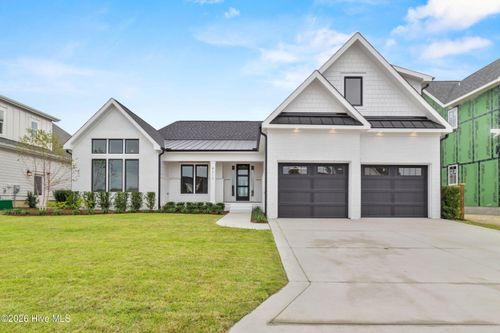 8313 Winding Creek Cir, Wilmington, NC, 28411-8554 | Card Image